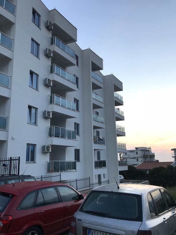 Apartmani Belma Dobra Voda Kültér fotó