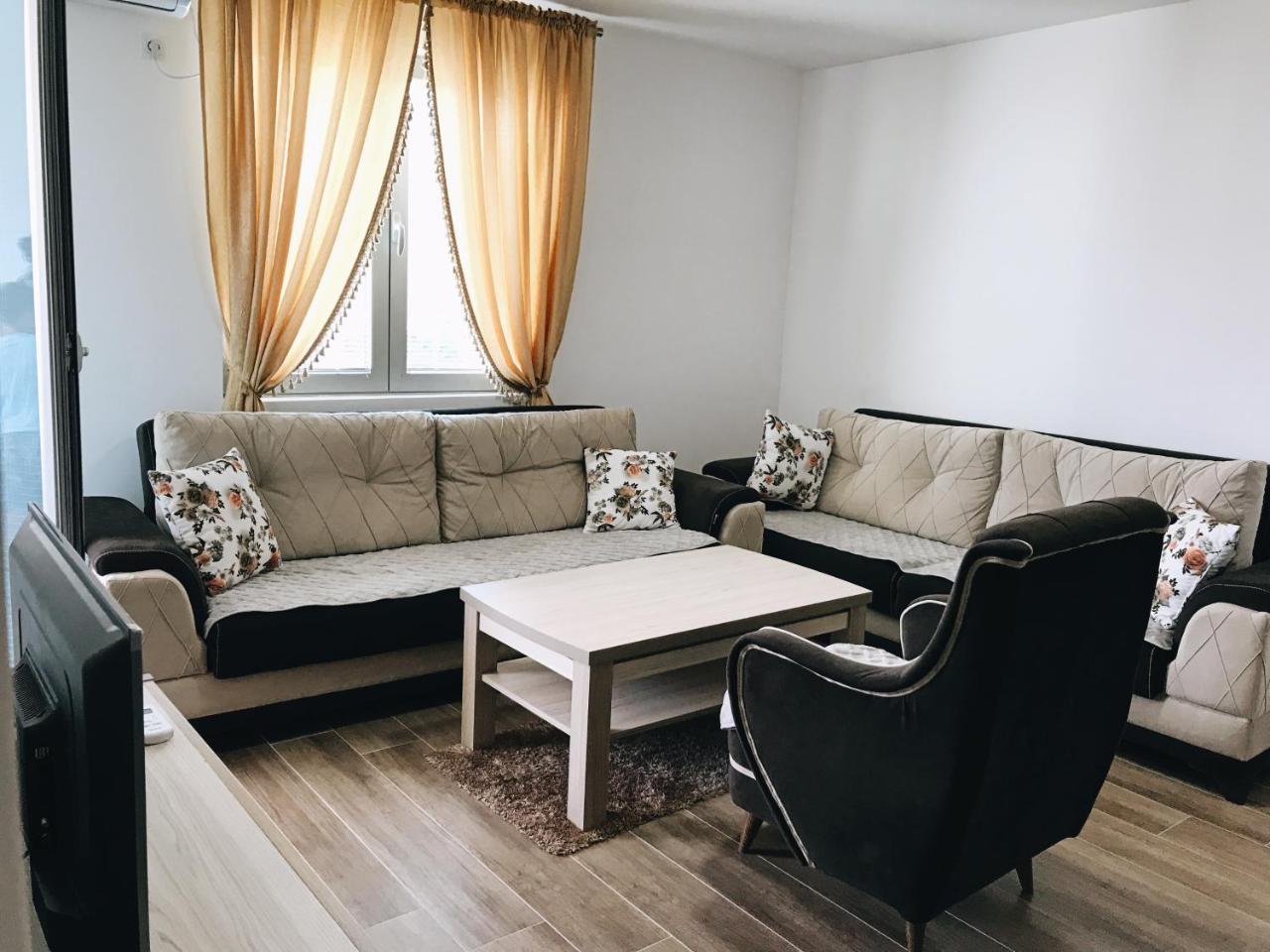 Apartmani Belma Dobra Voda Kültér fotó